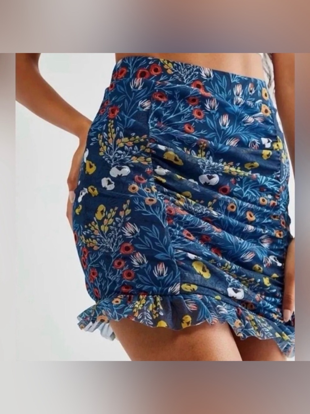 Free People Romi Mesh Mini Skirt
Size XS